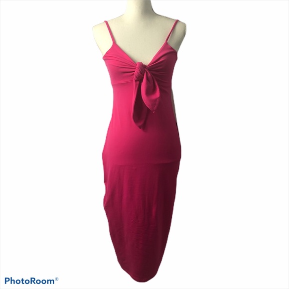 Susana Monaco Dresses & Skirts - Susana Monaco 🆕NWT Bodycon midi dress bow detail